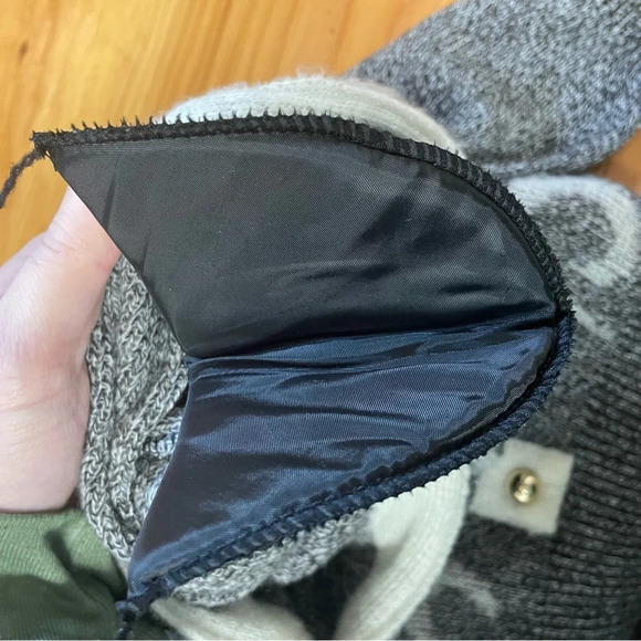 Tomomi Japanese knit sweater gray with swirly design women’s medium - Picture 5 of 6